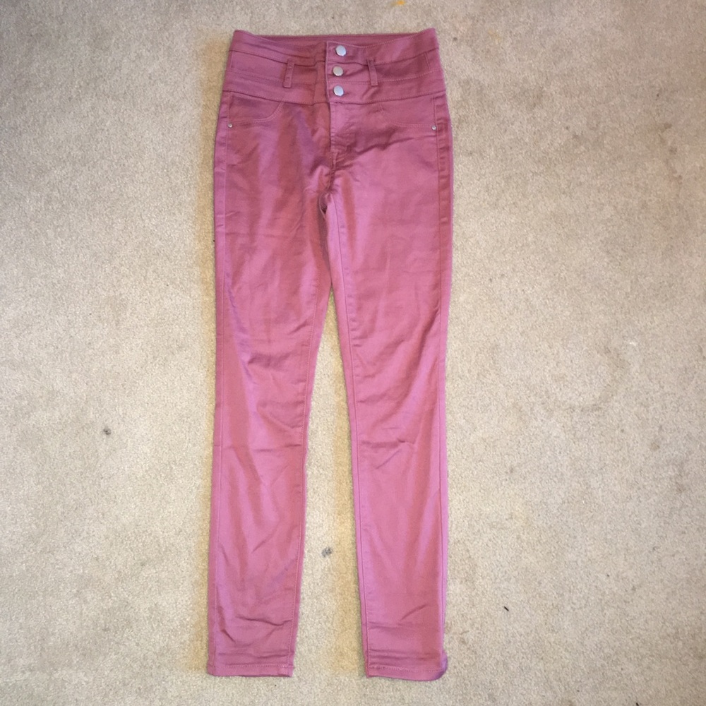 High waisted jeans